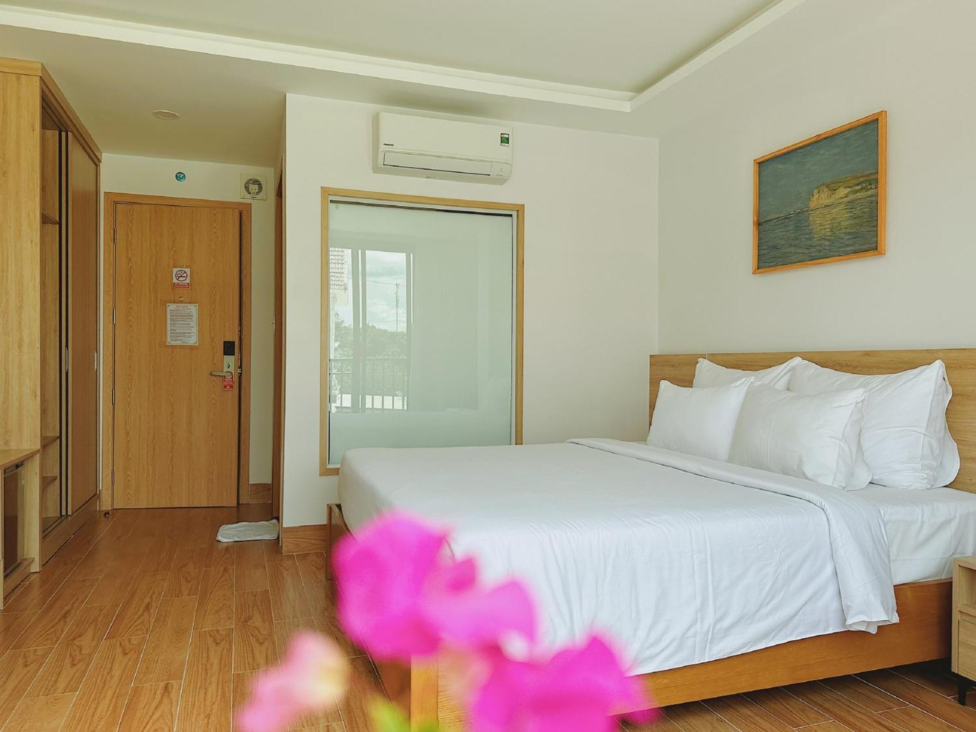 Rosetta Hotel Phu Quoc Exterior photo