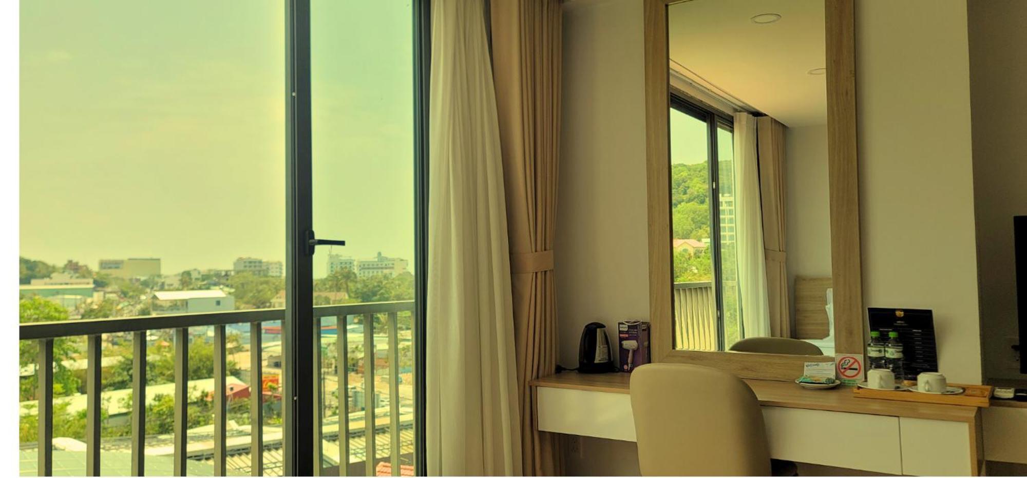 Rosetta Hotel Phu Quoc Exterior photo